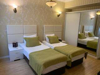 Отель Old Street Boutique Hotel Баку Двухместный номер с 2 отдельными кроватями-3